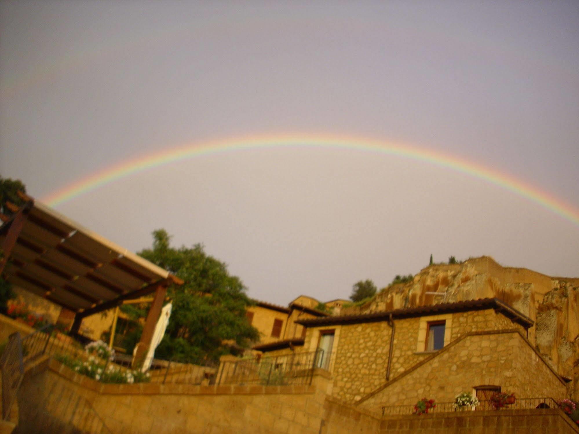 Chiara E Benedetta Villa Degli Ulivi Orvieto Exteriör bild