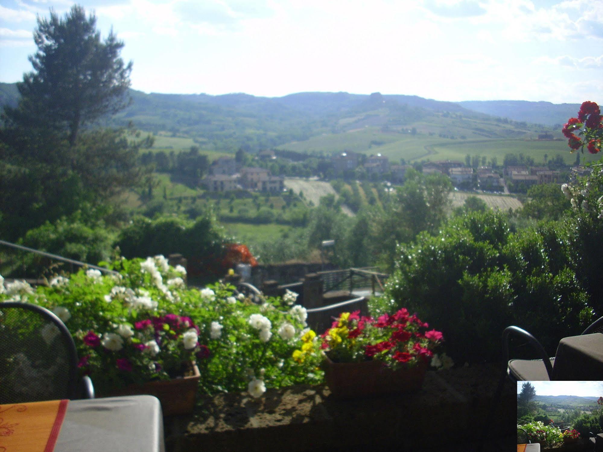 Chiara E Benedetta Villa Degli Ulivi Orvieto Exteriör bild